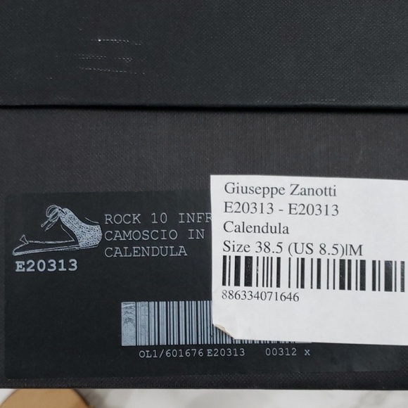 Giuseppe Zanotti Calendula Toe Ring Sandals - Picture 4 of 8